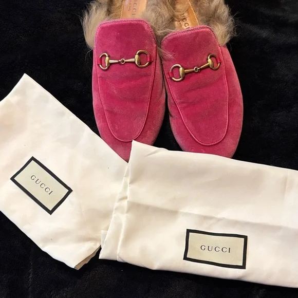 Gucci Pink Suede Mules with Fur and Gold Accent - Picture 8 of 10